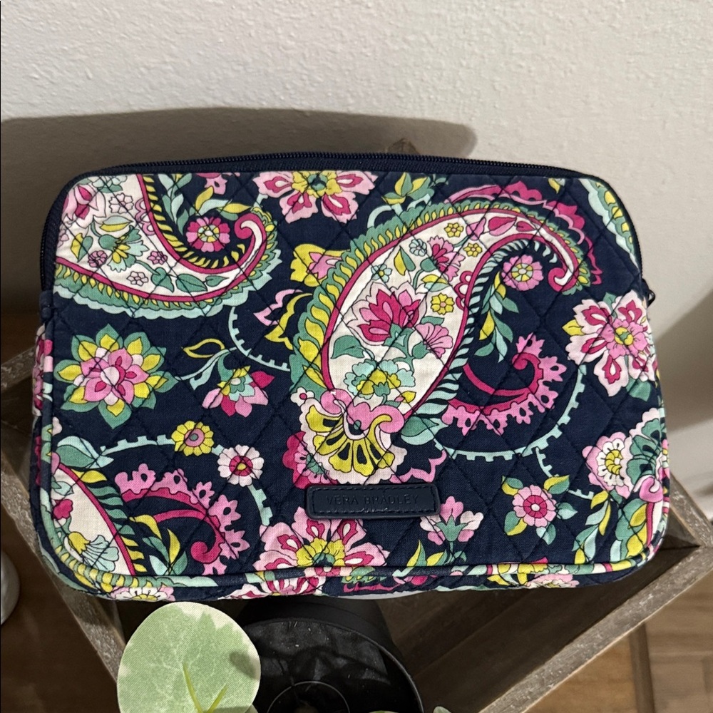Vera Bradley Petal Paisley Quilted Pouch